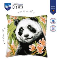 Kreuzstichkissenpackung Panda mit Blumen - Stickbild vorgezeichnet